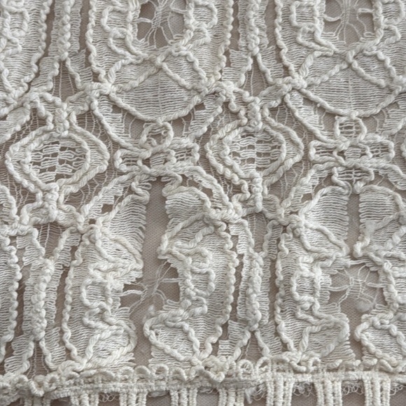 Lauren Michelle Cream Lace V-Neck Top Women’s Small 3/4 Sleeve Blouse - Picture 9 of 9